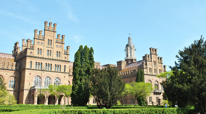 Chernivtsi Castle